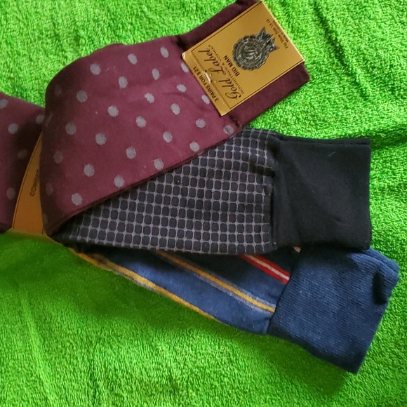 Gold Label Big & Tall Plaid Crew Socks 18-Pack - Picture 7 of 8